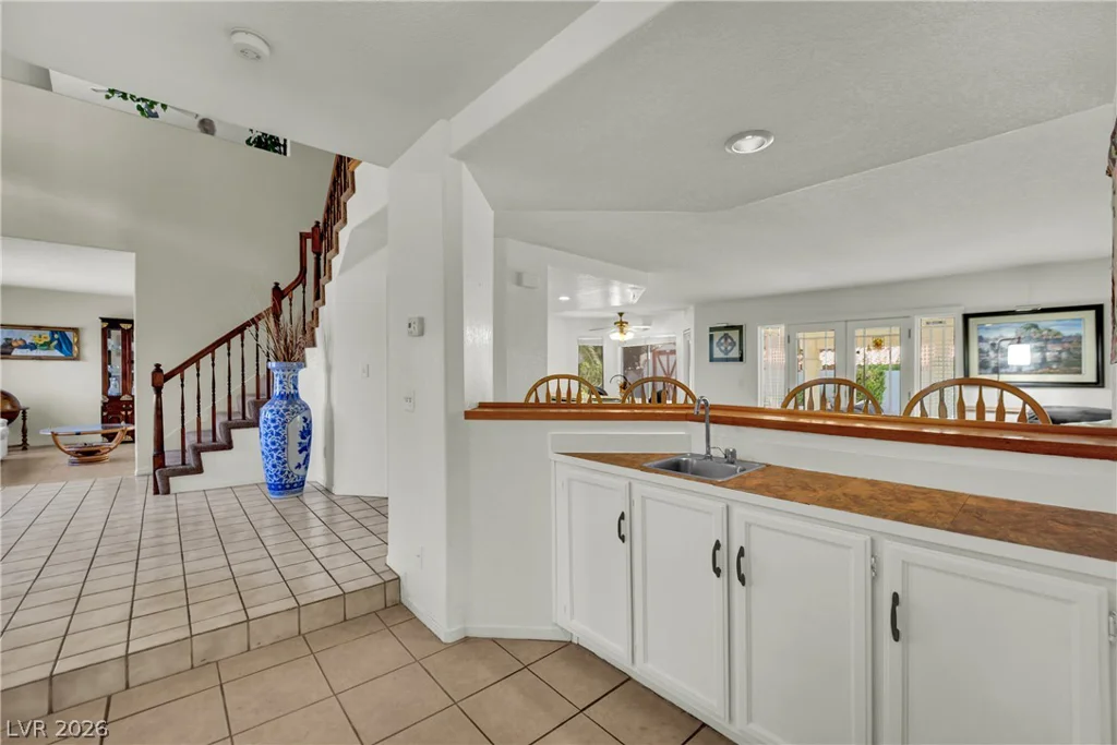 742 Spruce Tree, Henderson, NV 89014