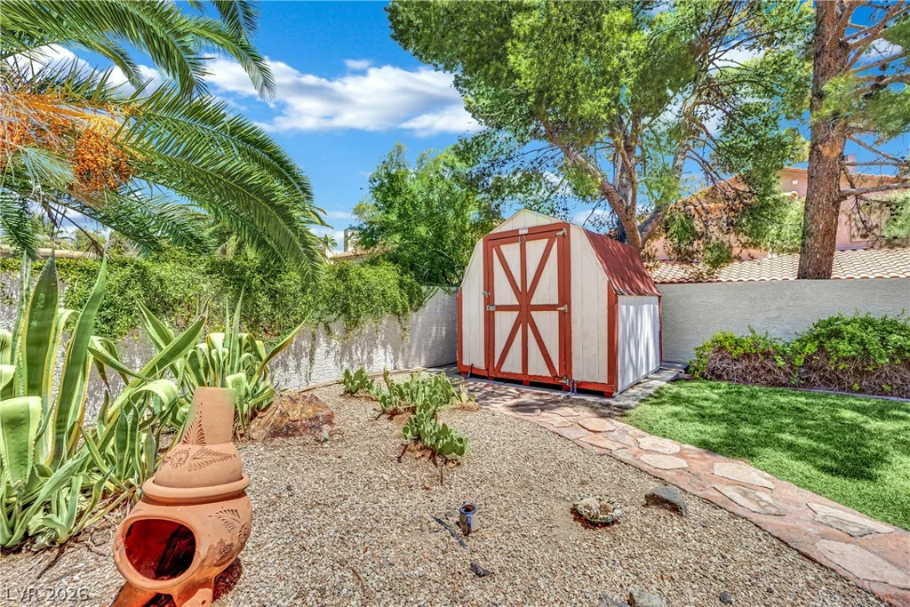 742 Spruce Tree, Henderson, NV 89014