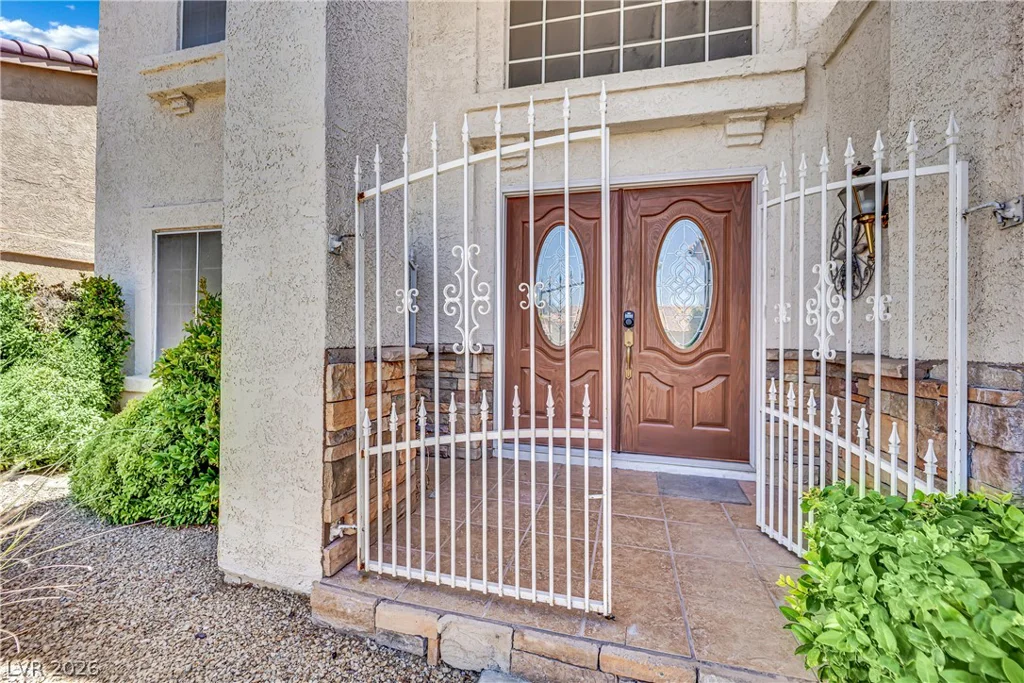 742 Spruce Tree, Henderson, NV 89014