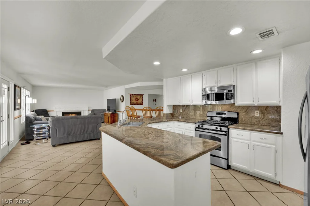 742 Spruce Tree, Henderson, NV 89014