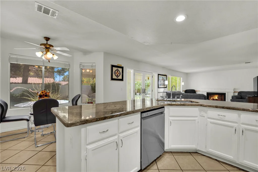 742 Spruce Tree, Henderson, NV 89014