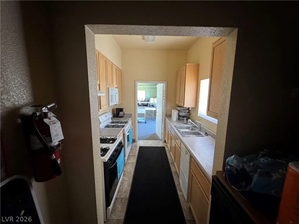 871 Robin, Boulder City, NV 89005