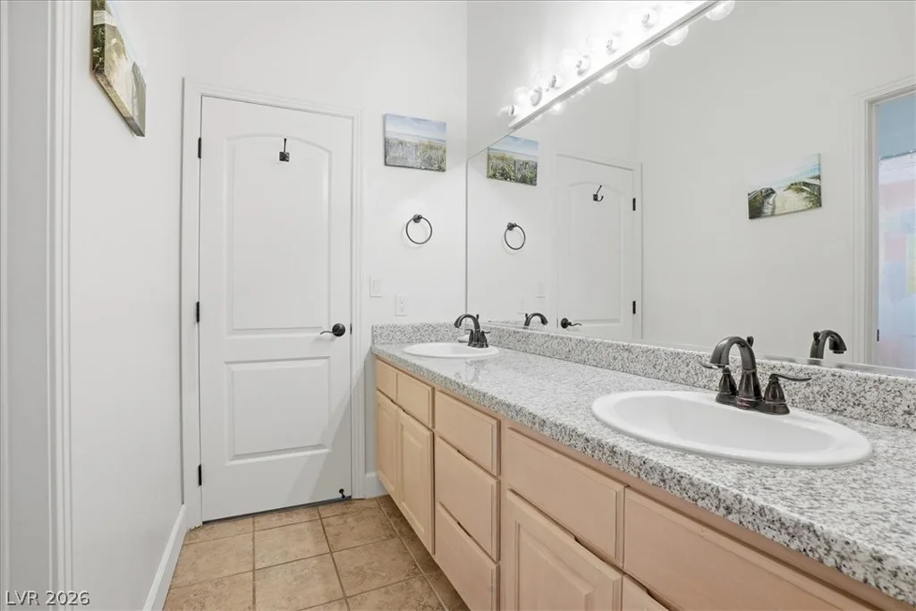 5865 Juliano, Las Vegas, NV 89149