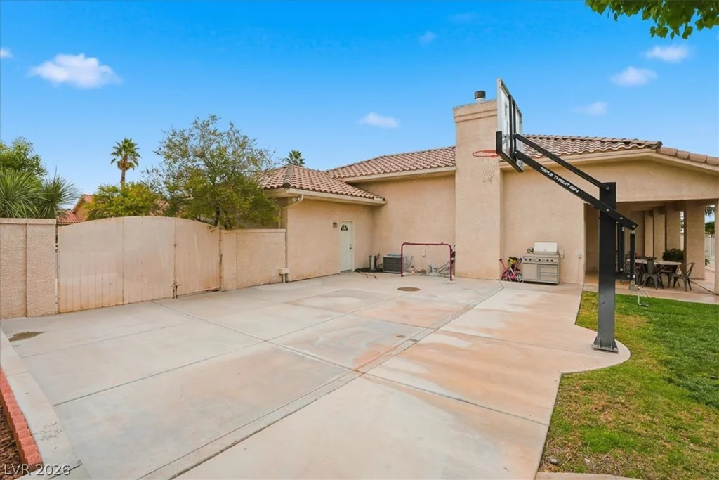 5865 Juliano, Las Vegas, NV 89149