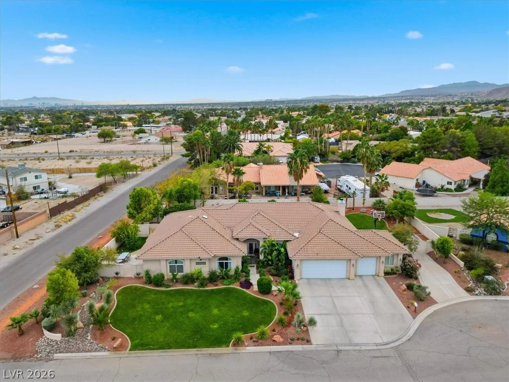 5865 Juliano, Las Vegas, NV 89149