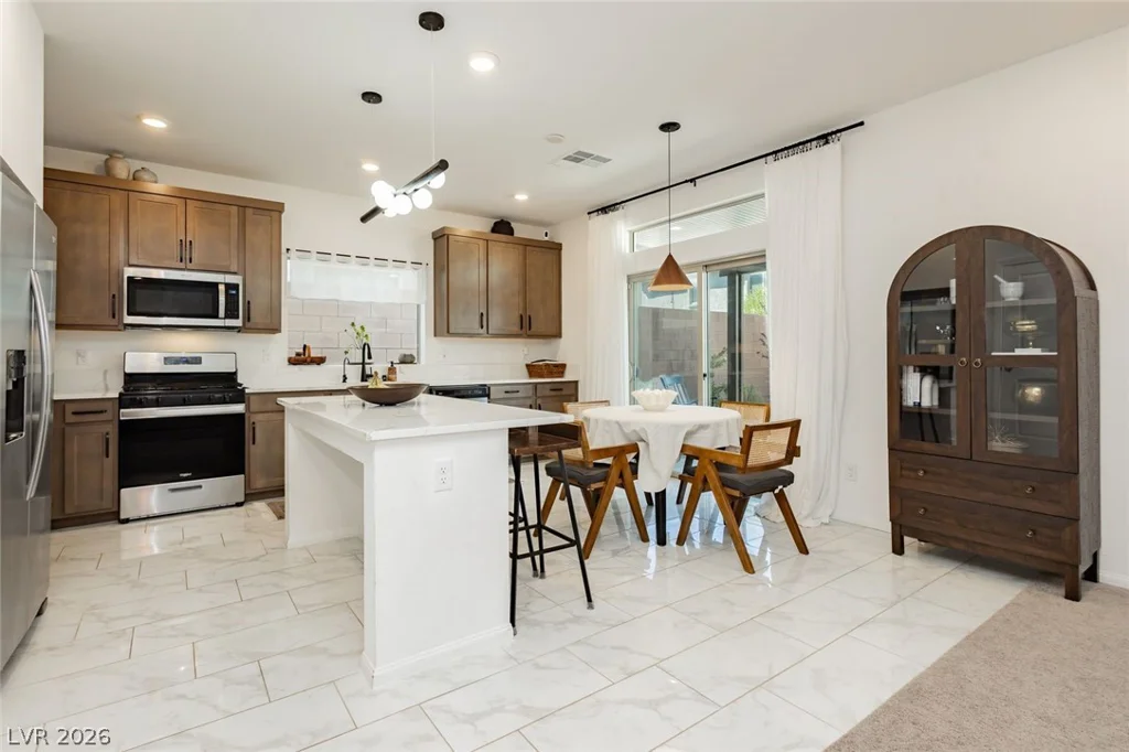 10417 Rose Palisade, Las Vegas, NV 89141