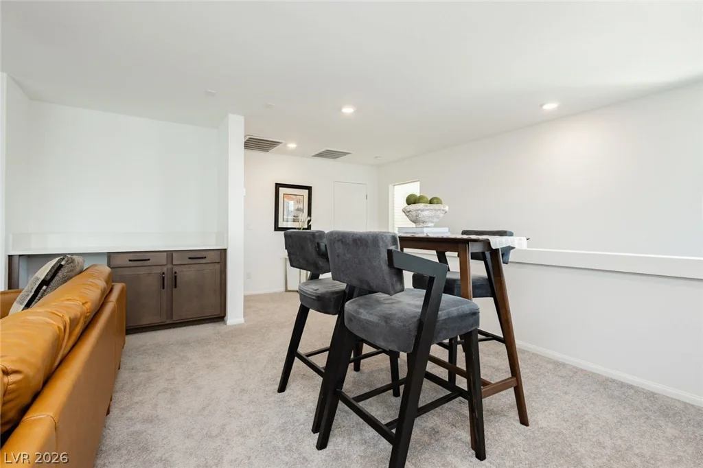 10417 Rose Palisade, Las Vegas, NV 89141