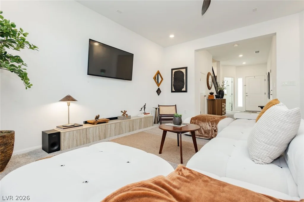 10417 Rose Palisade, Las Vegas, NV 89141