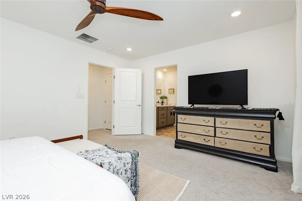 10417 Rose Palisade, Las Vegas, NV 89141