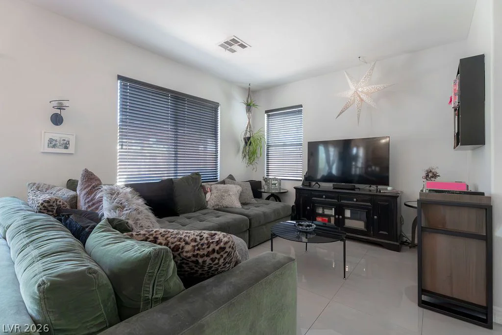 1426 Evening Song, Henderson, NV 89012