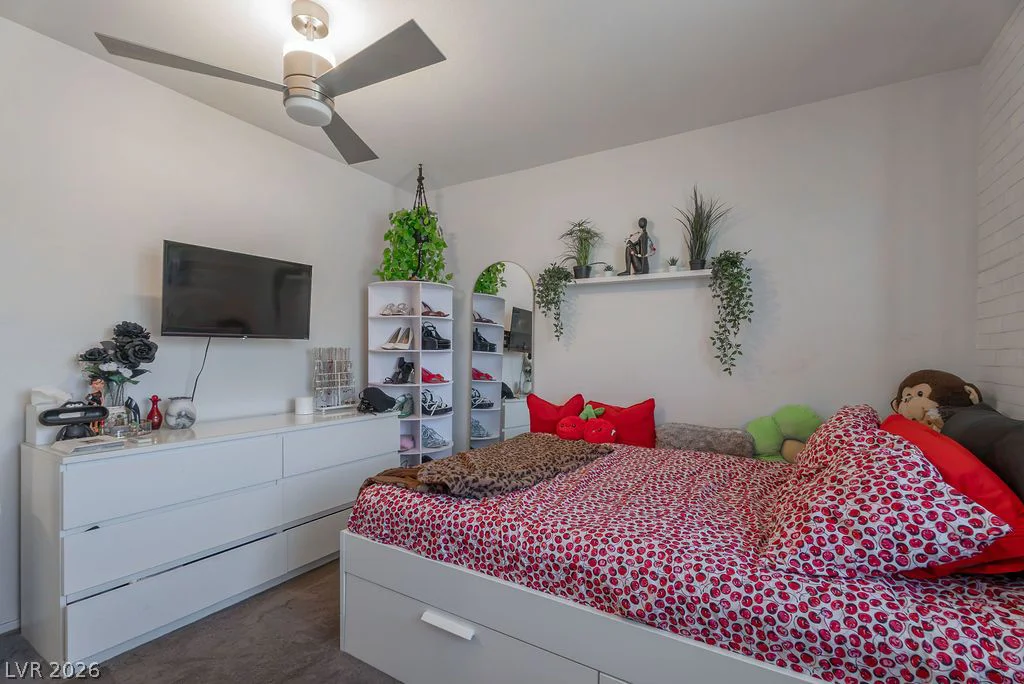 1426 Evening Song, Henderson, NV 89012