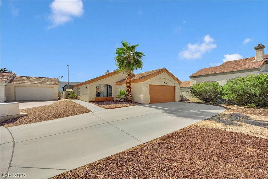 2913 Du Barry Manor, Las Vegas, NV 89108