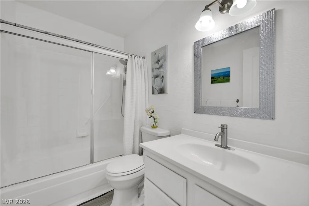 2913 Du Barry Manor, Las Vegas, NV 89108