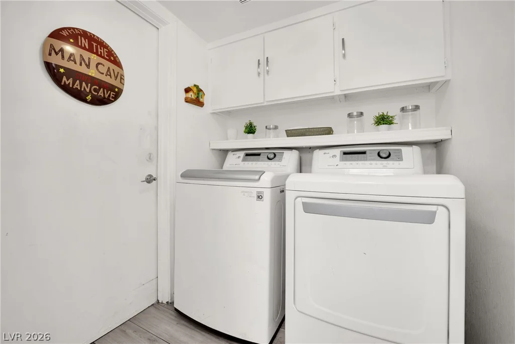 2913 Du Barry Manor, Las Vegas, NV 89108