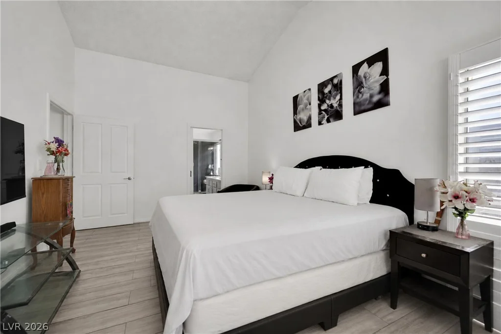 2913 Du Barry Manor, Las Vegas, NV 89108