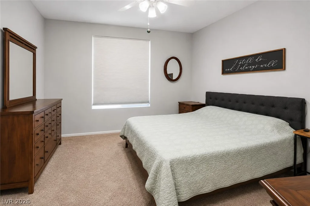 912 Sterling Thorn, Las Vegas, NV 89183