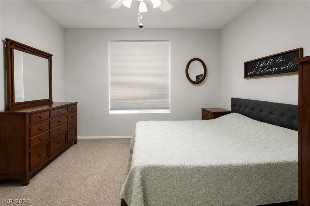 912 Sterling Thorn, Las Vegas, NV 89183