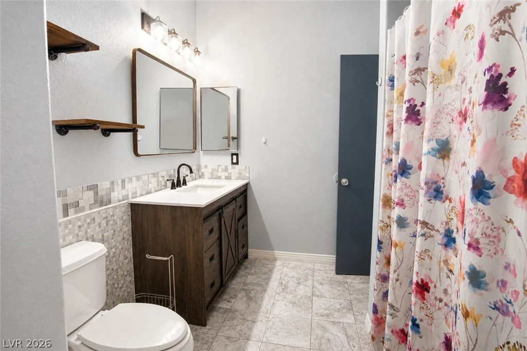 912 Sterling Thorn, Las Vegas, NV 89183