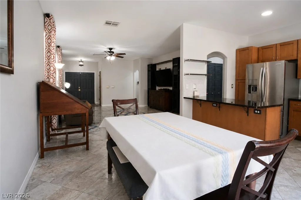 912 Sterling Thorn, Las Vegas, NV 89183