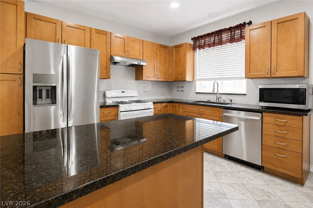 912 Sterling Thorn, Las Vegas, NV 89183