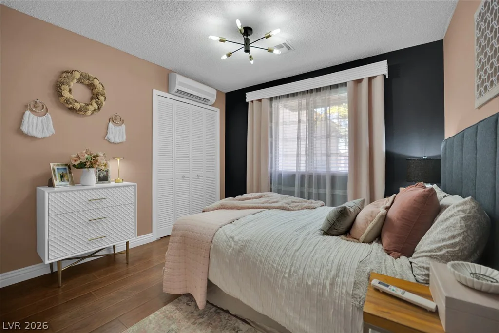530 Grape, Henderson, NV 89015