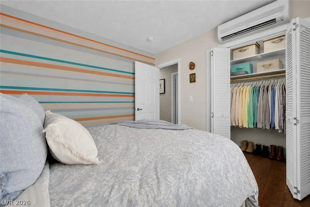 530 Grape, Henderson, NV 89015