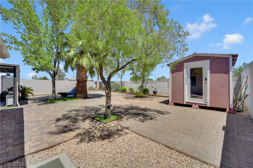 530 Grape, Henderson, NV 89015