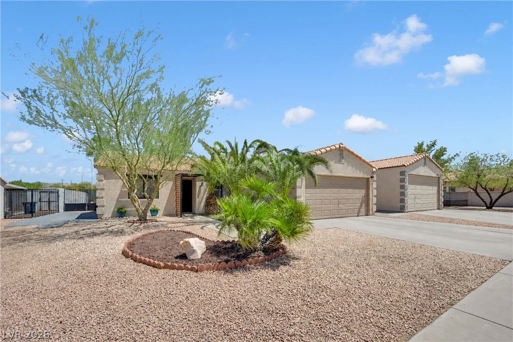 530 Grape, Henderson, NV 89015