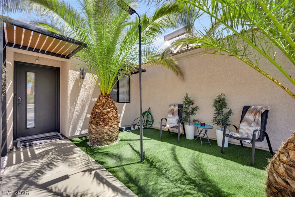 530 Grape, Henderson, NV 89015