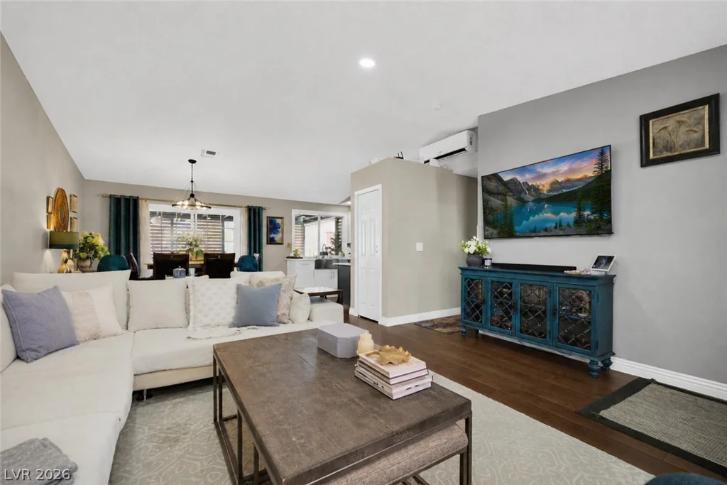 530 Grape, Henderson, NV 89015