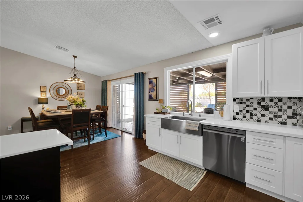 530 Grape, Henderson, NV 89015