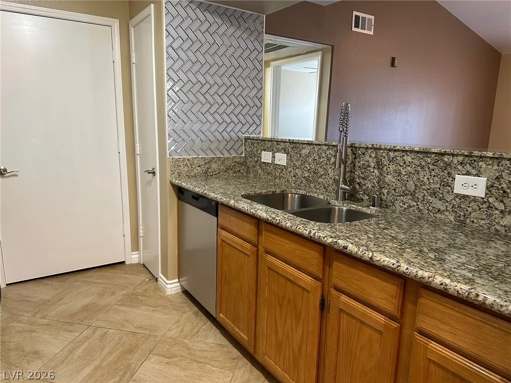 7255 Sunset, Las Vegas, NV 89113