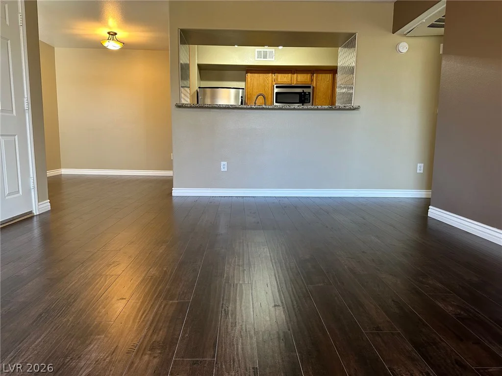 7255 Sunset, Las Vegas, NV 89113
