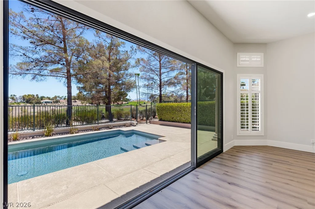 8649 Robinson Ridge, Las Vegas, NV 89117