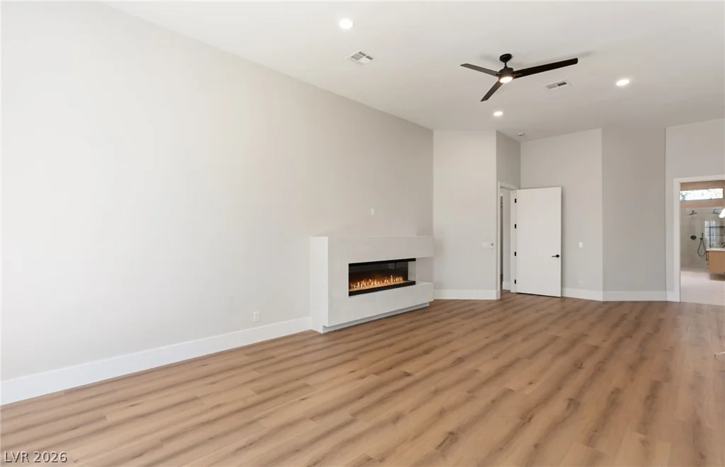 8649 Robinson Ridge, Las Vegas, NV 89117
