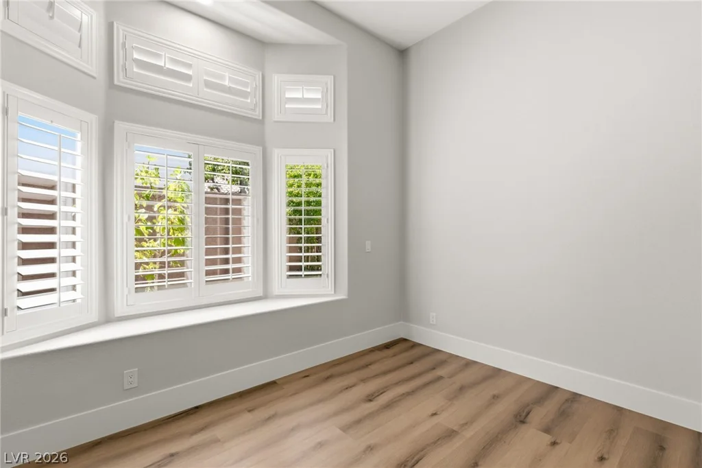 8649 Robinson Ridge, Las Vegas, NV 89117
