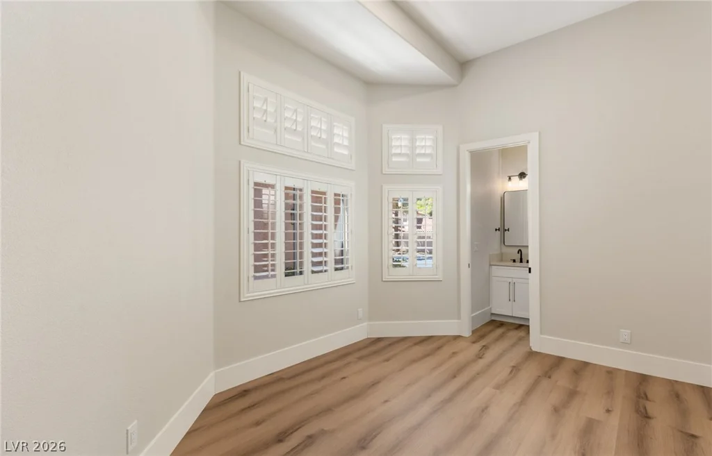 8649 Robinson Ridge, Las Vegas, NV 89117
