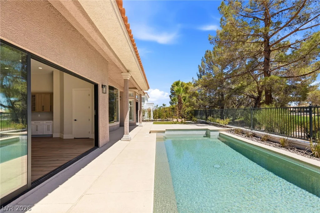 8649 Robinson Ridge, Las Vegas, NV 89117