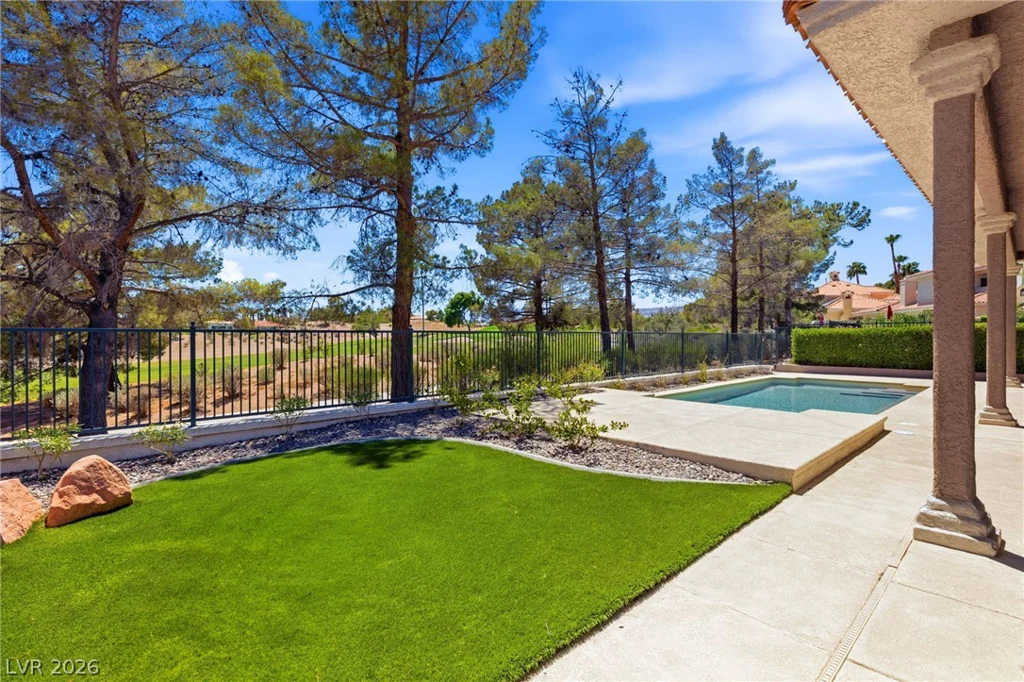 8649 Robinson Ridge, Las Vegas, NV 89117