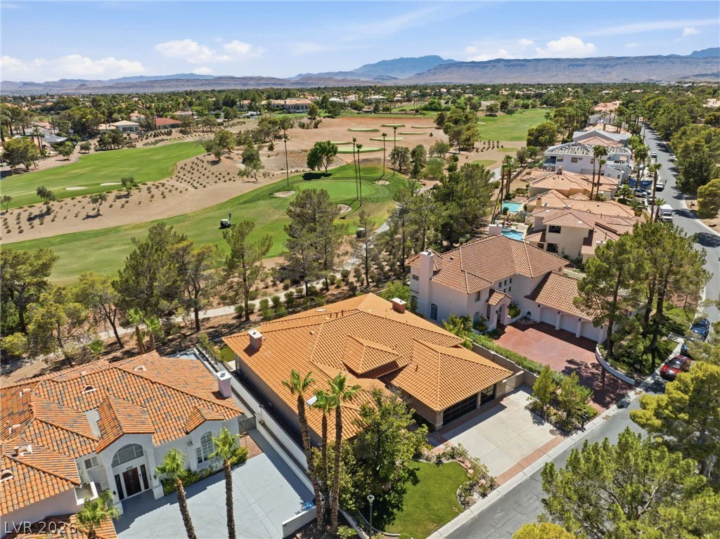 8649 Robinson Ridge, Las Vegas, NV 89117