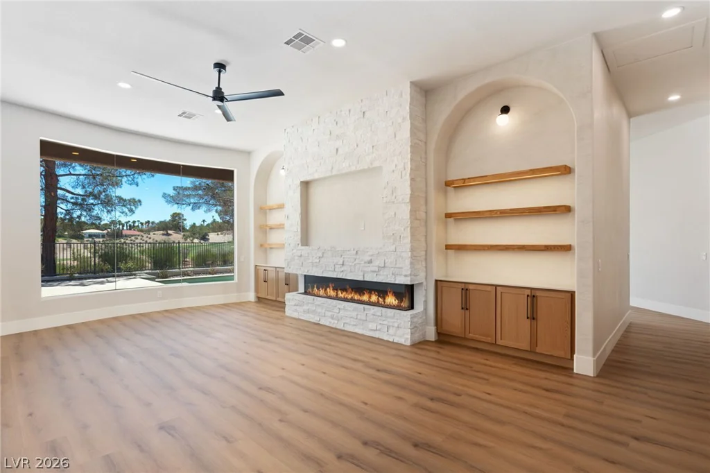 8649 Robinson Ridge, Las Vegas, NV 89117