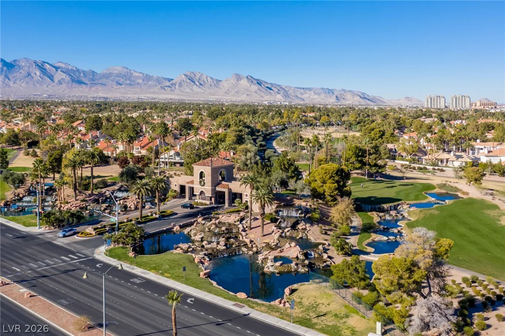 8649 Robinson Ridge, Las Vegas, NV 89117
