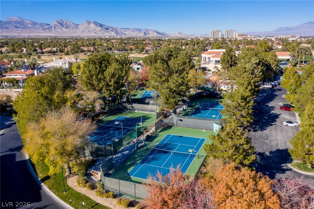 8649 Robinson Ridge, Las Vegas, NV 89117