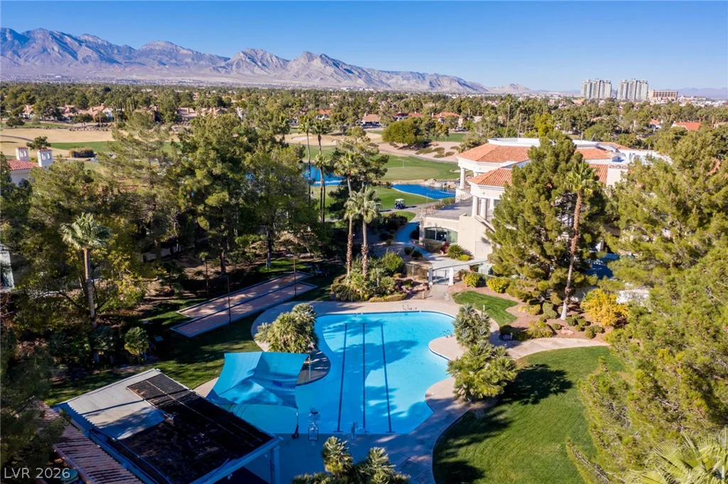8649 Robinson Ridge, Las Vegas, NV 89117