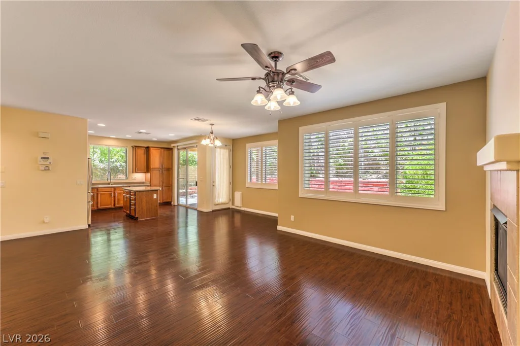 11832 Arenoso, Las Vegas, NV 89138