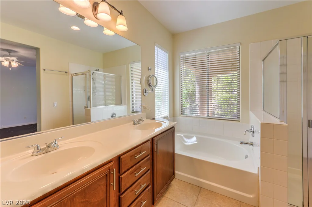 11832 Arenoso, Las Vegas, NV 89138