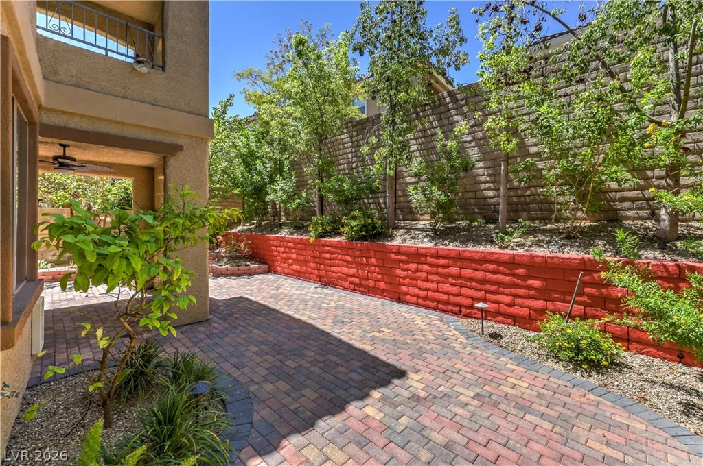 11832 Arenoso, Las Vegas, NV 89138
