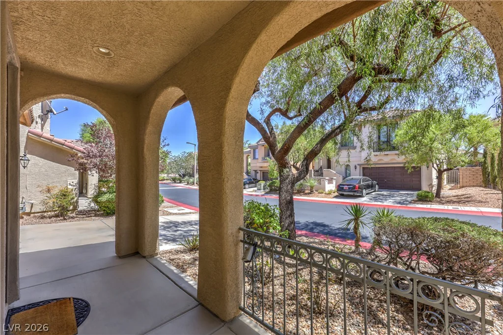 11832 Arenoso, Las Vegas, NV 89138