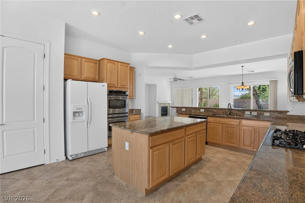 2389 Black River Falls, Henderson, NV 89044