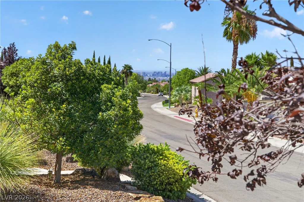 2389 Black River Falls, Henderson, NV 89044
